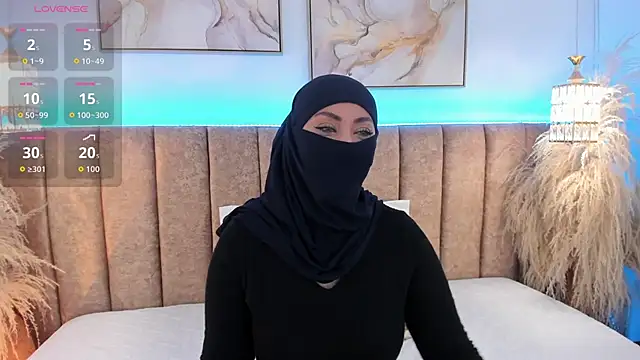 azza   online show from 5, 12, 2025