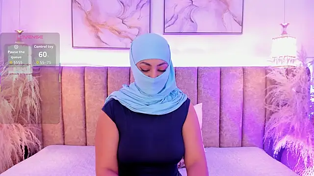 azza   online show from 7, 10, 2025