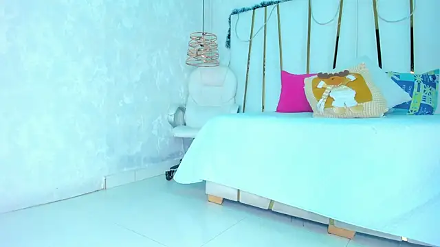 bonnie sm online show from 5, 12, 2025