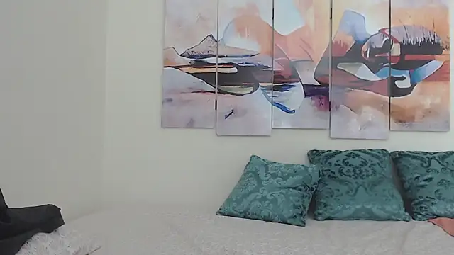 FLAKIS18 online show from 9, 4, 2026