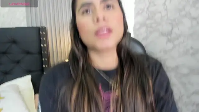 alicy  torres online show from 15, 4, 2026