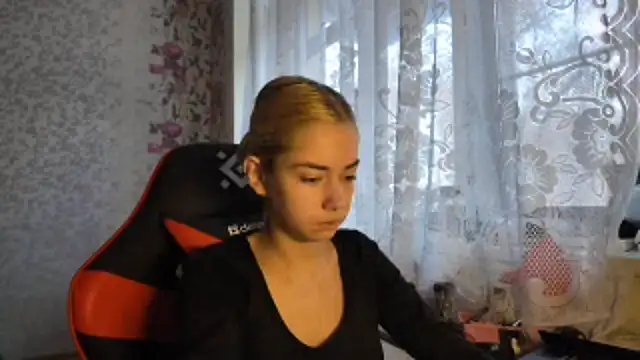 Witching Moon online show from 7, 11, 2025