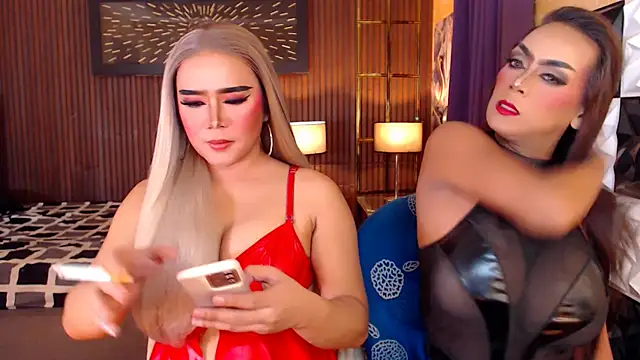 SeductiveAshleyTS online show from 12, 4, 2026