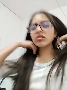 Goddesscut333 online show from 4, 7, 2026