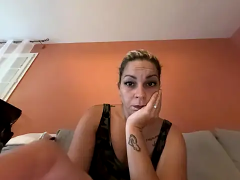 minettedusud online show from 18, 9, 2025