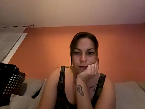 minettedusud online show from 30, 11, 2025