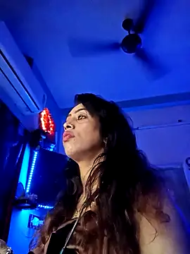 Snapshot of Love_Beauty01 chatting on 8, 2, 2026 Love Beauty01 online show from 8, 2, 2026