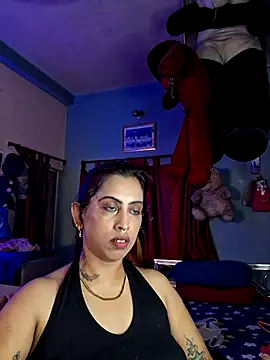 Love Beauty01 online show from 7, 7, 2026