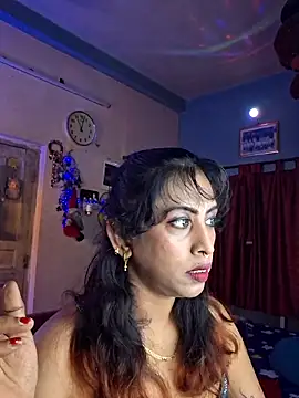 Love Beauty01 online show from 26, 5, 2026