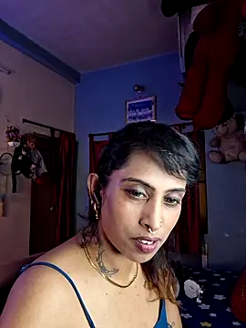 Love Beauty01 online show from 27, 4, 2026