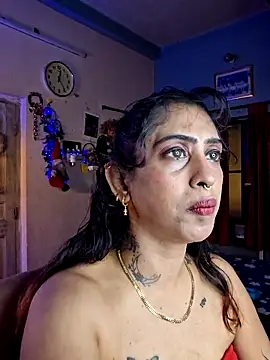 Love Beauty01 online show from 3, 6, 2026