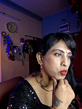 Love Beauty01 online show from 11, 5, 2026