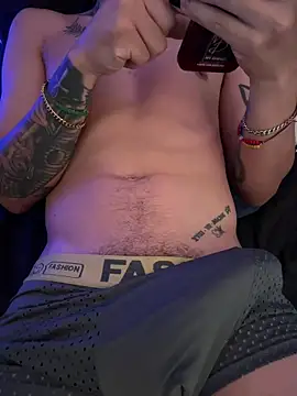 AlphaMasterXxx online show from 28, 3, 2026