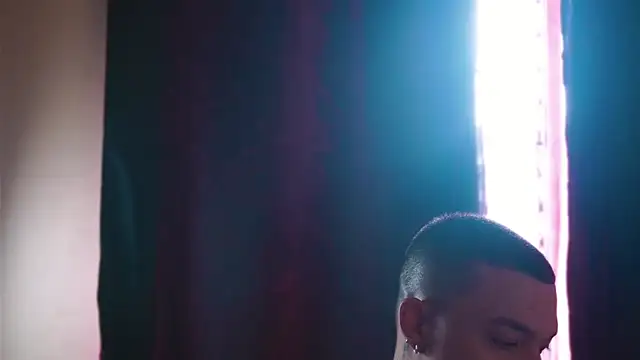 AlphaMasterXxx online show from 8, 2, 2026