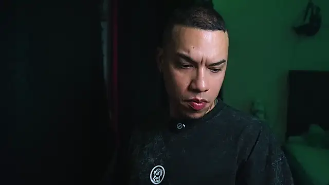 AlphaMasterXxx online show from 9, 2, 2026