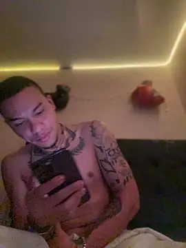 AlphaMasterXxx online show from 24, 2, 2026