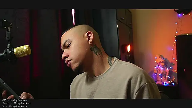 AlphaMasterXxx online show from 10, 1, 2026