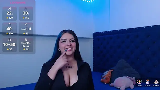 MaviceMur online show from 15, 12, 2025