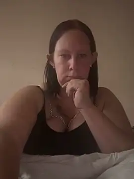 Snapshot of xSiindy95 chatting on 11, 10, 2025 xSiindy95 online show from 11, 10, 2025