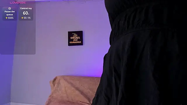 elizabethboltXXX online show from 14, 4, 2026