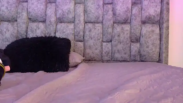 Lizbeth Rouse online show from 14, 1, 2026