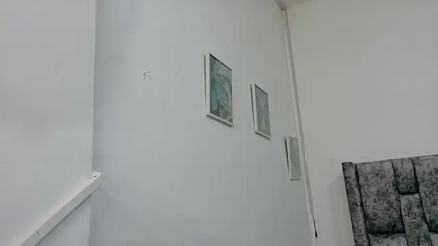 Lizbeth Rouse online show from 26, 11, 2025