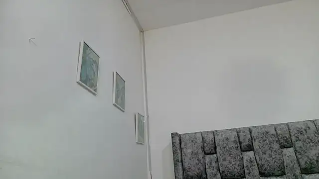 Lizbeth Rouse online show from 23, 11, 2025