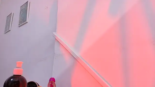 Lizbeth Rouse online show from 12, 10, 2025