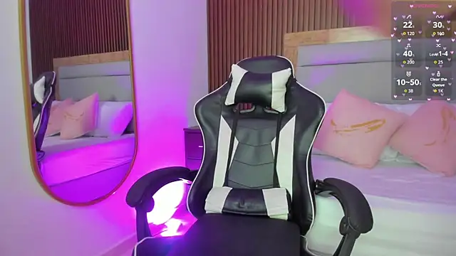 agata noir online show from 15, 9, 2025