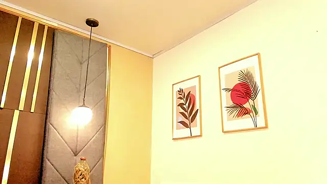 OliviGrace online show from 5, 1, 2026