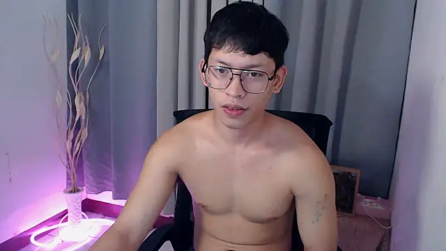 pinkcock froi2305 online show from 19, 4, 2026