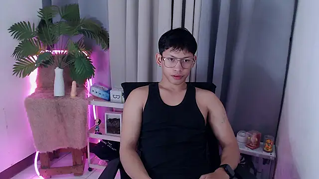 pinkcock froi2305 online show from 15, 12, 2025