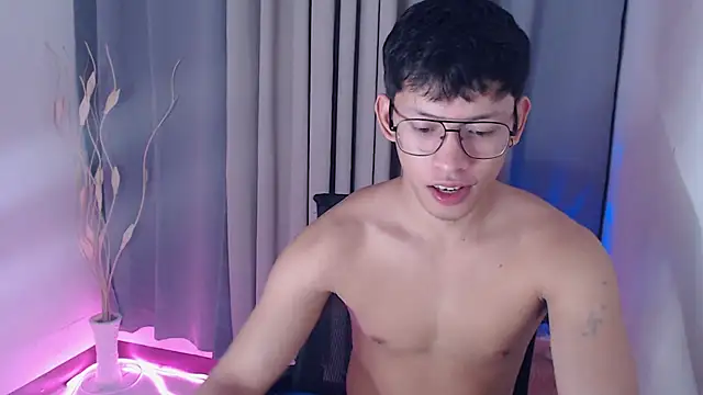 pinkcock froi2305 online show from 4, 4, 2026