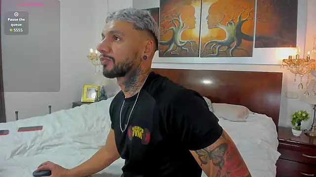 Valentiinoss online show from 26, 9, 2025