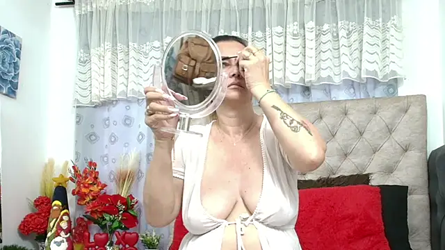 Victoriacoperino online show from 22, 12, 2025