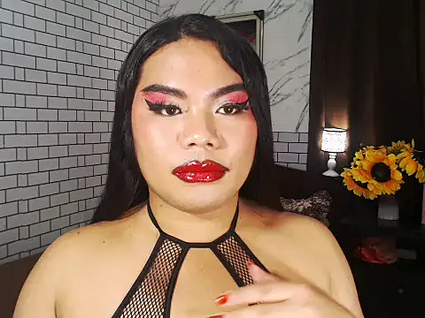 TSbrianaHugeCock online show from 27, 9, 2025