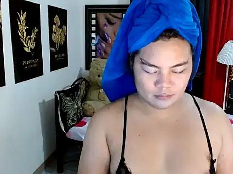 TSbrianaHugeCock online show from 15, 5, 2026