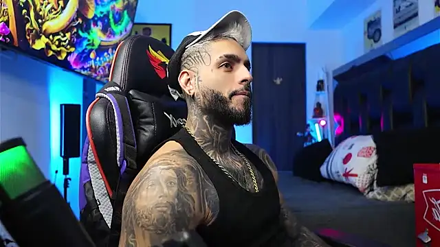 logan hugh8 online show from 8, 2, 2026