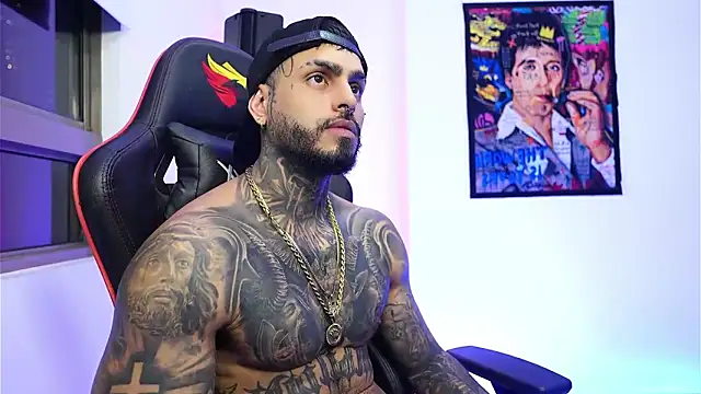 logan hugh8 online show from 14, 12, 2025