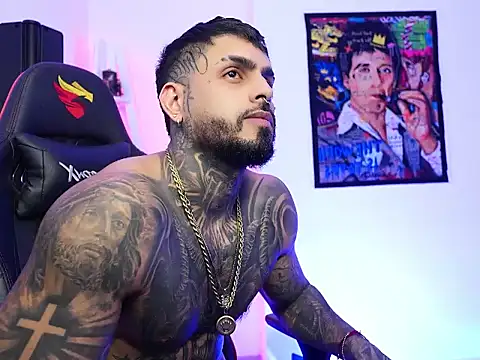 logan hugh8 online show from 25, 11, 2025