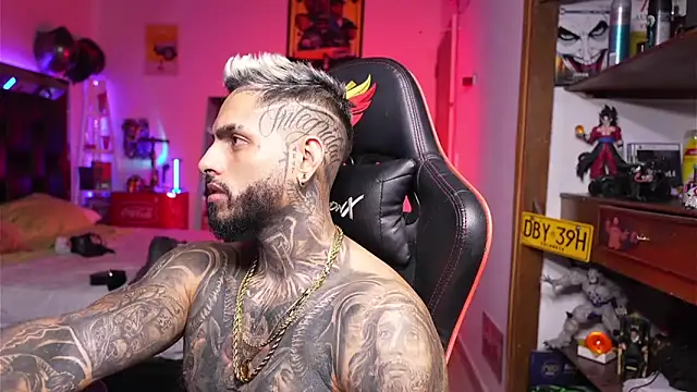 logan hugh8 online show from 30, 3, 2026