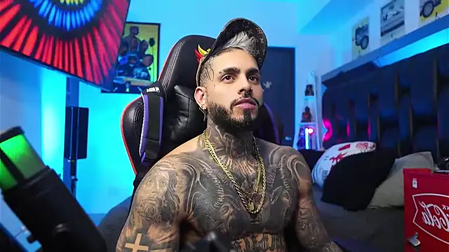 logan hugh8 online show from 13, 2, 2026