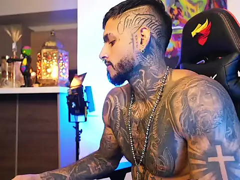 logan hugh8 online show from 13, 10, 2025