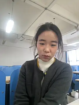 luluya1314 online show from 13, 11, 2025