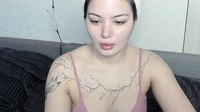 Dark Moni online show from 29, 5, 2026