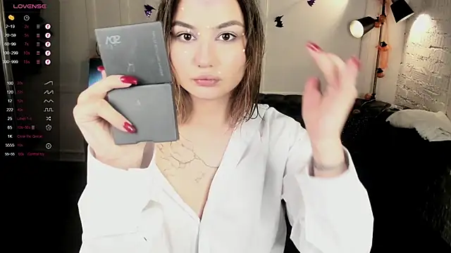 Dark Moni online show from 29, 10, 2025