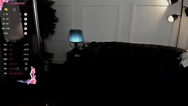 Dark Moni online show from 6, 11, 2025