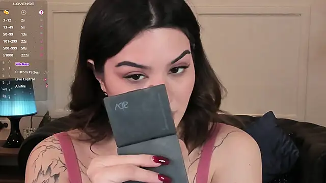 Dark Moni online show from 5, 3, 2026