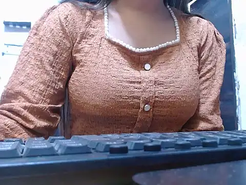 Sexy-senorita1 online show from 2, 12, 2025