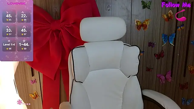 Snapshot of Boobyy-Bae chatting on 17, 6, 2026 Boobyy-Bae online show from 17, 6, 2026